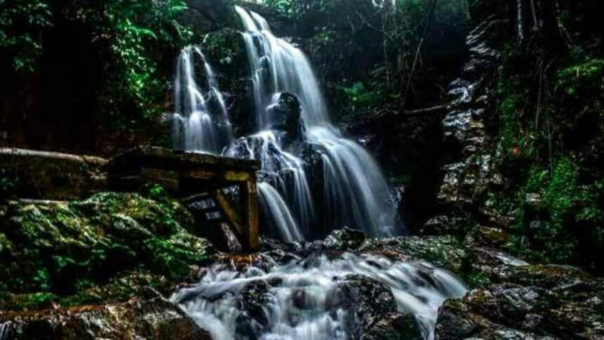 Air Terjun Guruh Gemurai