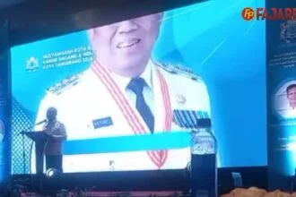Mukota III KADIN Tangsel Tahun 2023 - Sambutan Walikota Tangerang Selatan Benyamin Davnie (Sumber: Kanal Fajarpos TV)